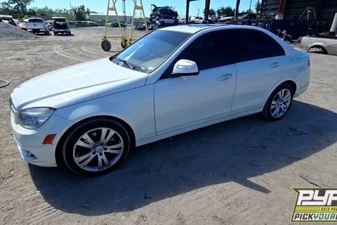 Photo of 2008 Mercedes-Benz C300