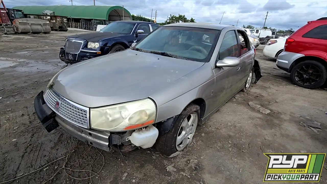 Photo of 2003 Saturn L300