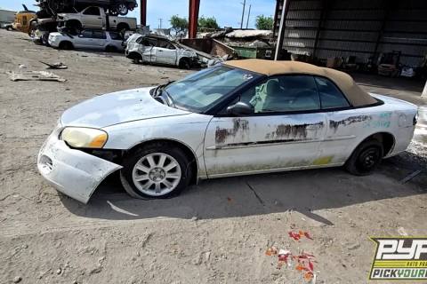 Photo of 2004 Chrysler Sebring