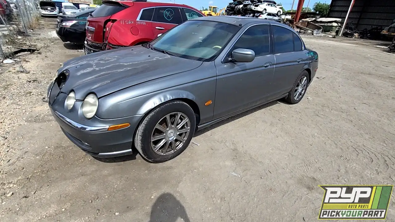 Photo of 2002 Jaguar S-Type