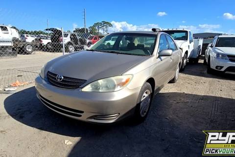 Photo of 2003 Toyota Camry