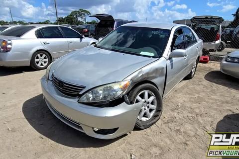 Photo of 2005 Toyota Camry