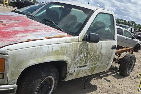 Photo of 1998 Chevrolet C1500