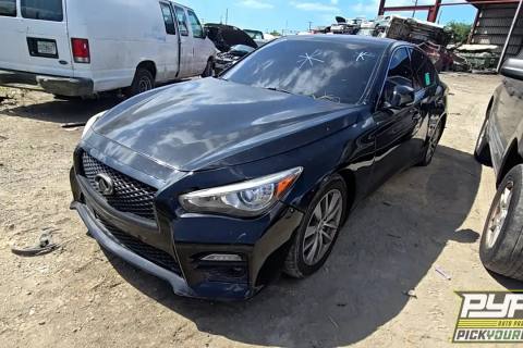 Photo of 2015 Infiniti Q50