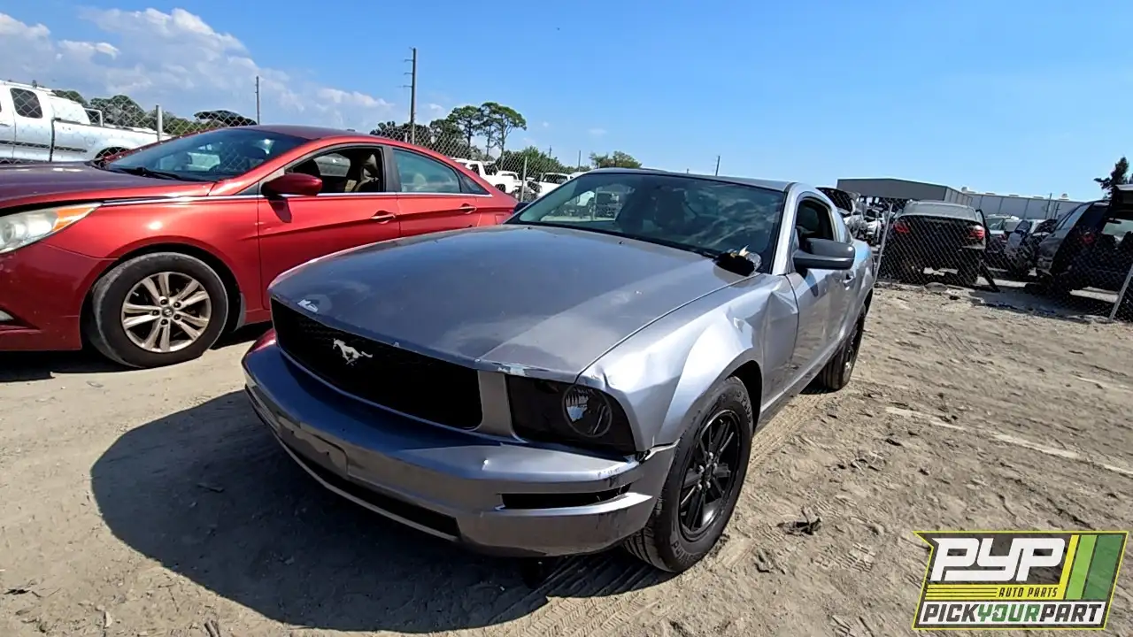 Photo of 2006 Ford Mustang