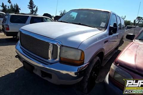 Photo of 2001 Ford Excursion