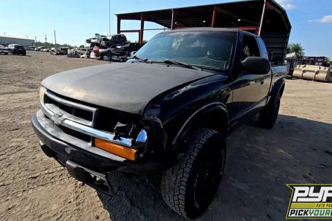 Photo of 2000 Chevrolet S10
