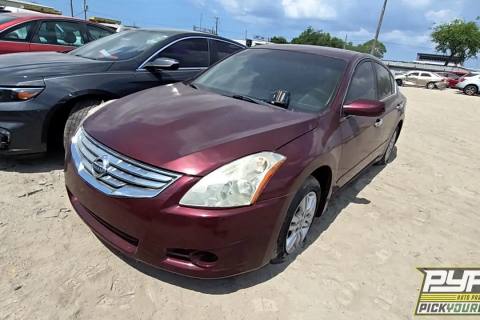 Photo of 2010 Nissan Altima