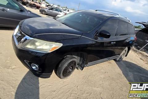 Photo of 2013 Nissan Pathfinder