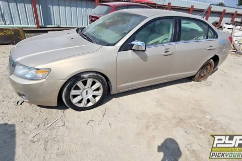 Photo of 2008 Lincoln Mkz