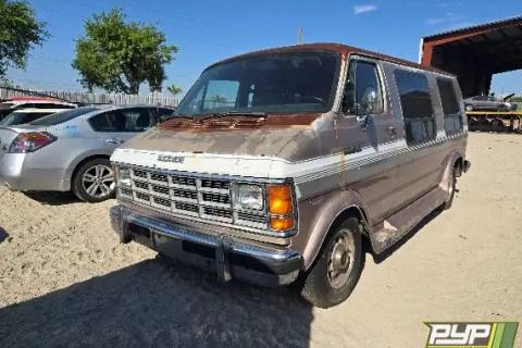 Photo of 1993 Dodge B250