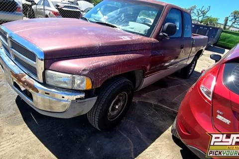 Photo of 2000 Dodge Ram 1500