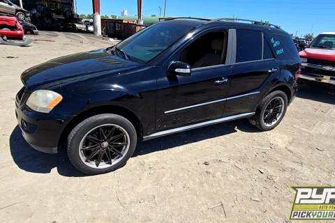 Photo of 2008 Mercedes-Benz Ml350