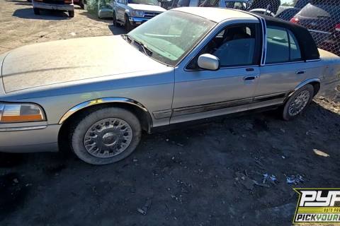 Photo of 2003 Mercury Grand Marquis