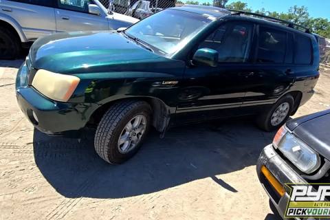 Photo of 2003 Toyota Highlander