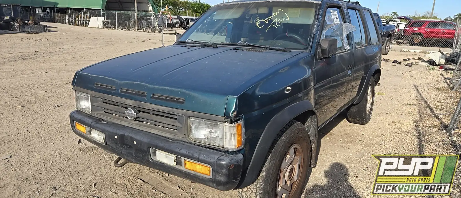 Photo of 1995 Nissan Pathfinder