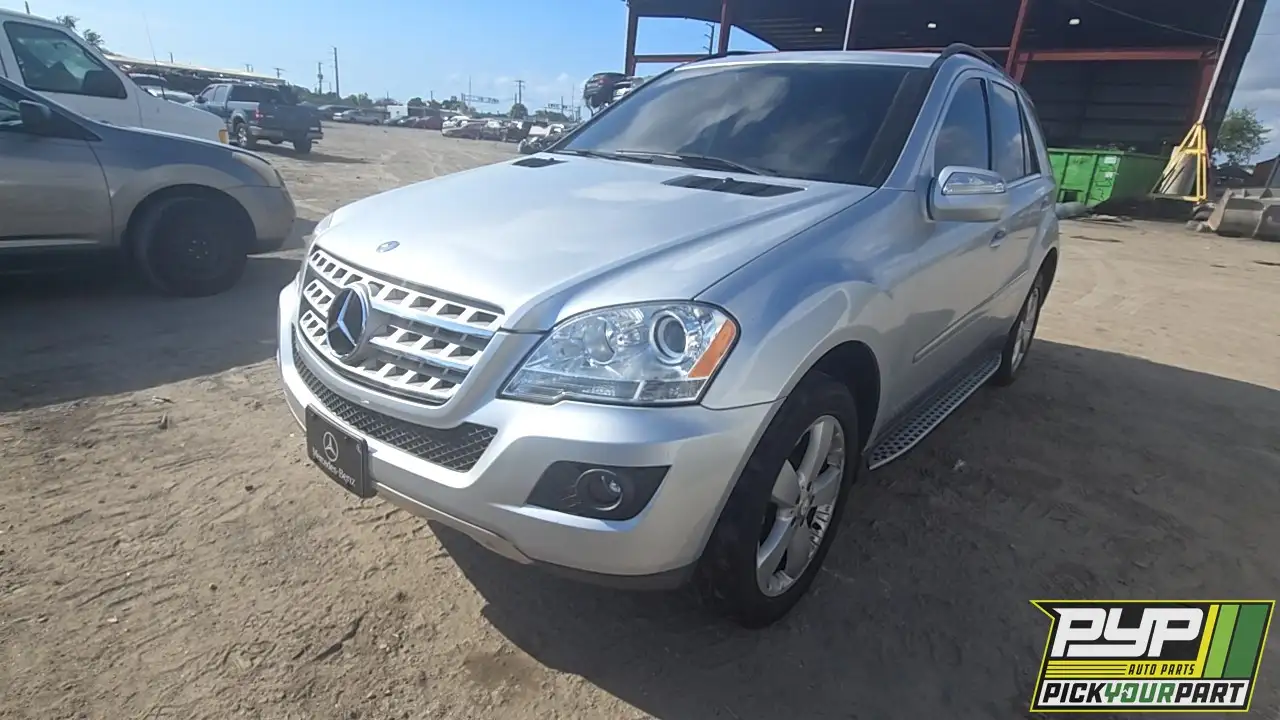 Photo of 2010 Mercedes-Benz Ml350