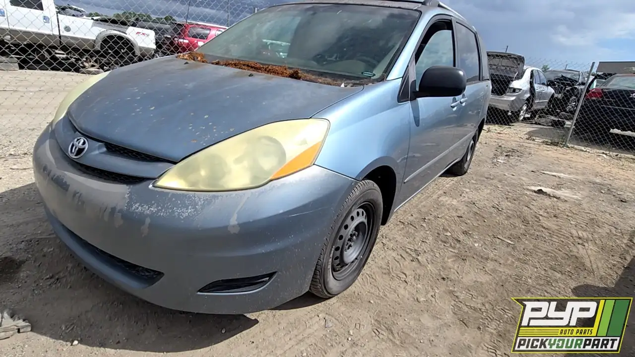 Photo of 2006 Toyota Sienna