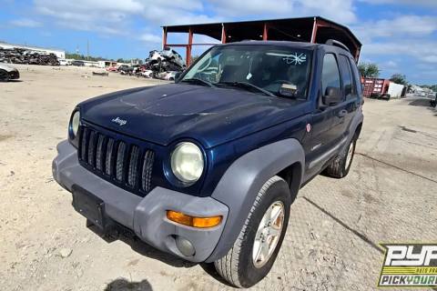 Photo of 2004 Jeep Liberty