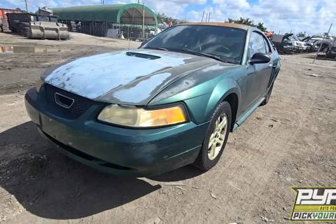 Photo of 2001 Ford Mustang