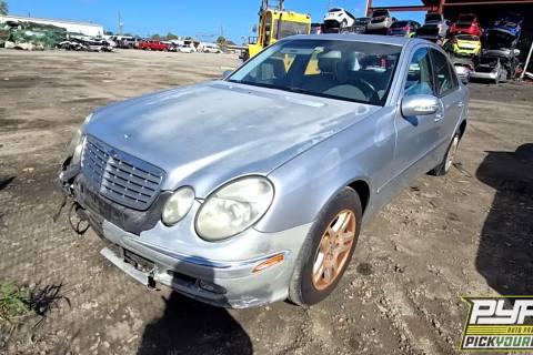 Photo of 2004 Mercedes-Benz E320
