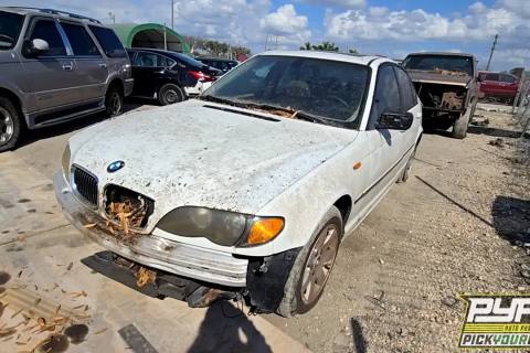 Photo of 2004 Bmw 325Xi