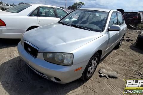 Photo of 2002 Hyundai Elantra