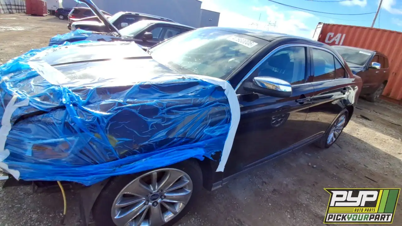 Photo of 2012 Ford Taurus