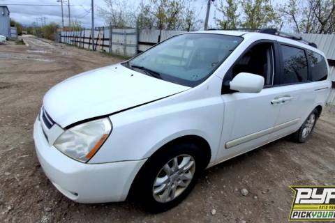Photo of 2006 Kia Sedona