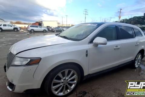 Photo of 2012 Lincoln Mkt