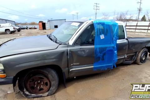 Photo of 2001 Chevrolet Silverado 1500