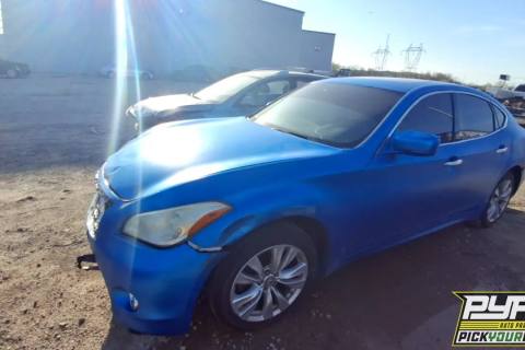 Photo of 2011 Infiniti M37