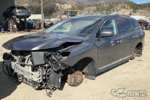 Photo of 2016 Nissan Pathfinder