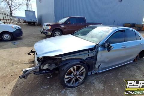 Photo of 2015 Mercedes-Benz C300
