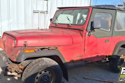 Photo of 1990 Jeep Wrangler