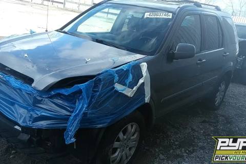 Photo of 2005 Honda Cr-V
