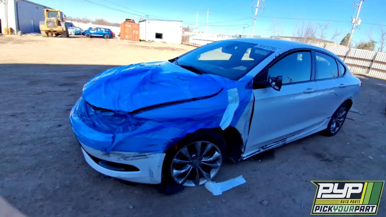 Photo of 2015 Chrysler 200
