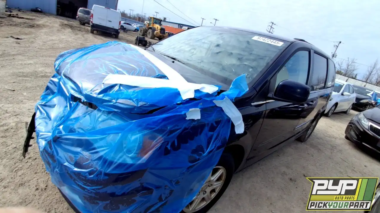 Photo of 2012 Chrysler Town & Country