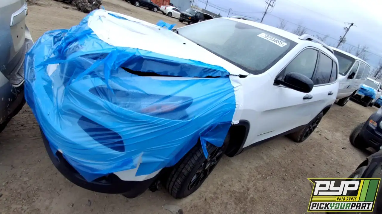 Photo of 2015 Jeep Cherokee