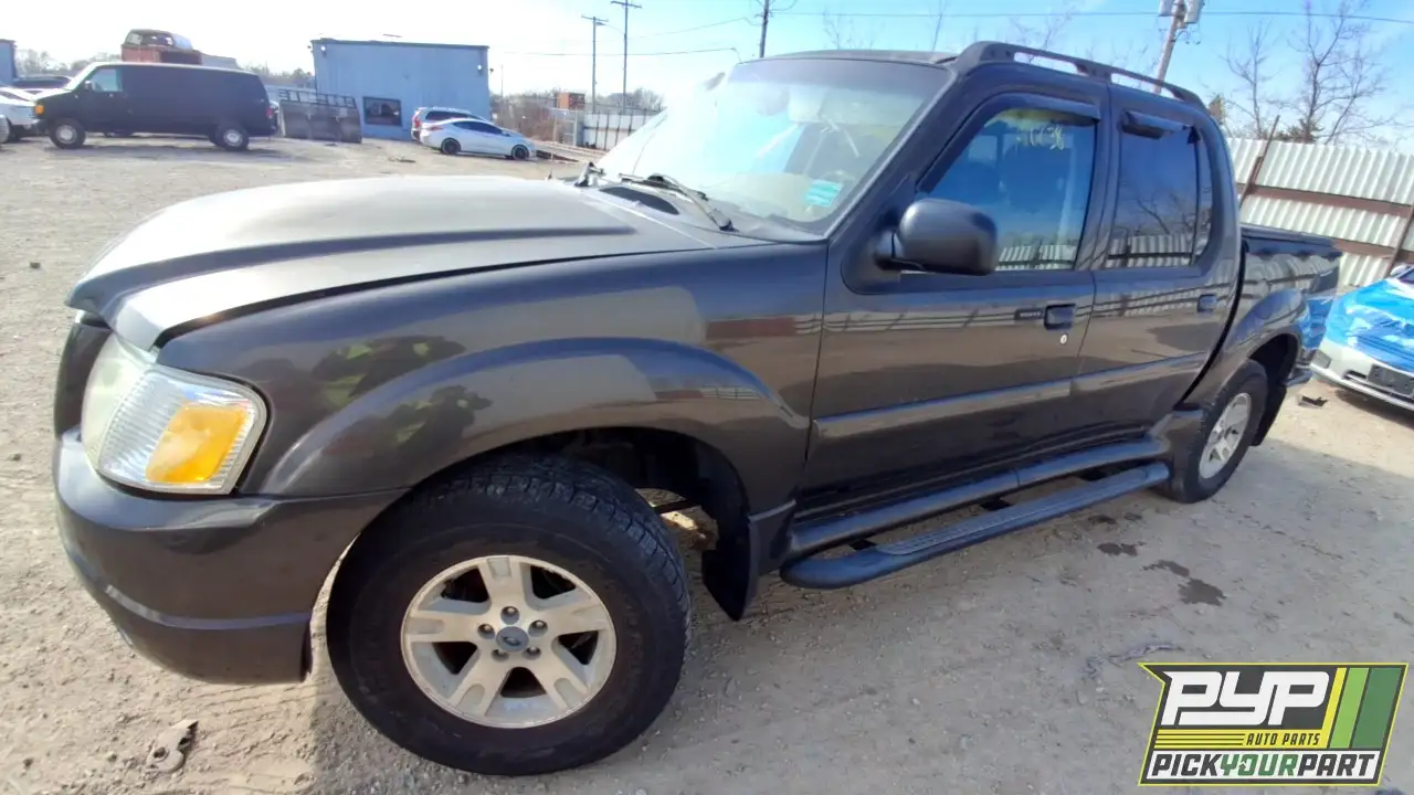 Photo of 2005 Ford Explorer Sport Trac