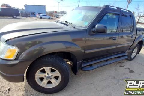 Photo of 2005 Ford Explorer Sport Trac