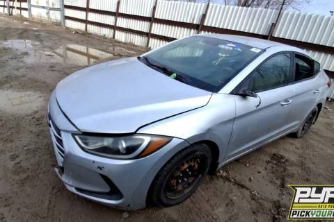 Photo of 2018 Hyundai Elantra
