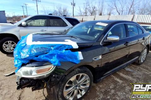 Photo of 2011 Ford Taurus