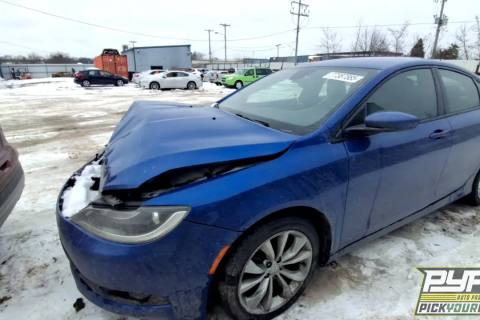 Photo of 2016 Chrysler 200