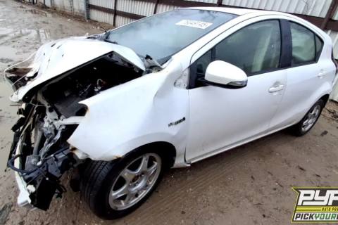 Photo of 2016 Toyota Prius C