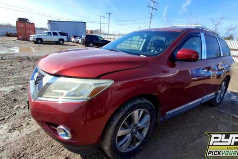 Photo of 2013 Nissan Pathfinder