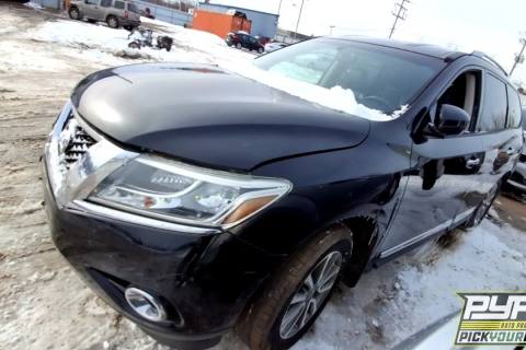 Photo of 2013 Nissan Pathfinder