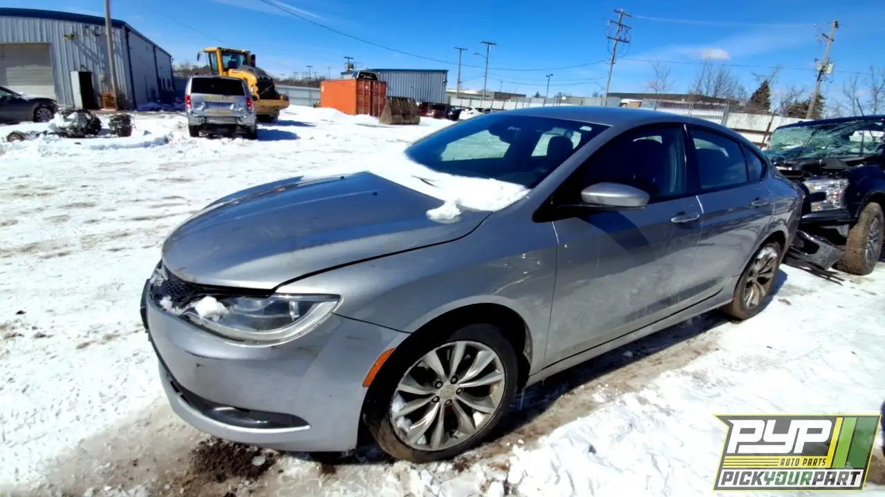 Photo of 2015 Chrysler 200