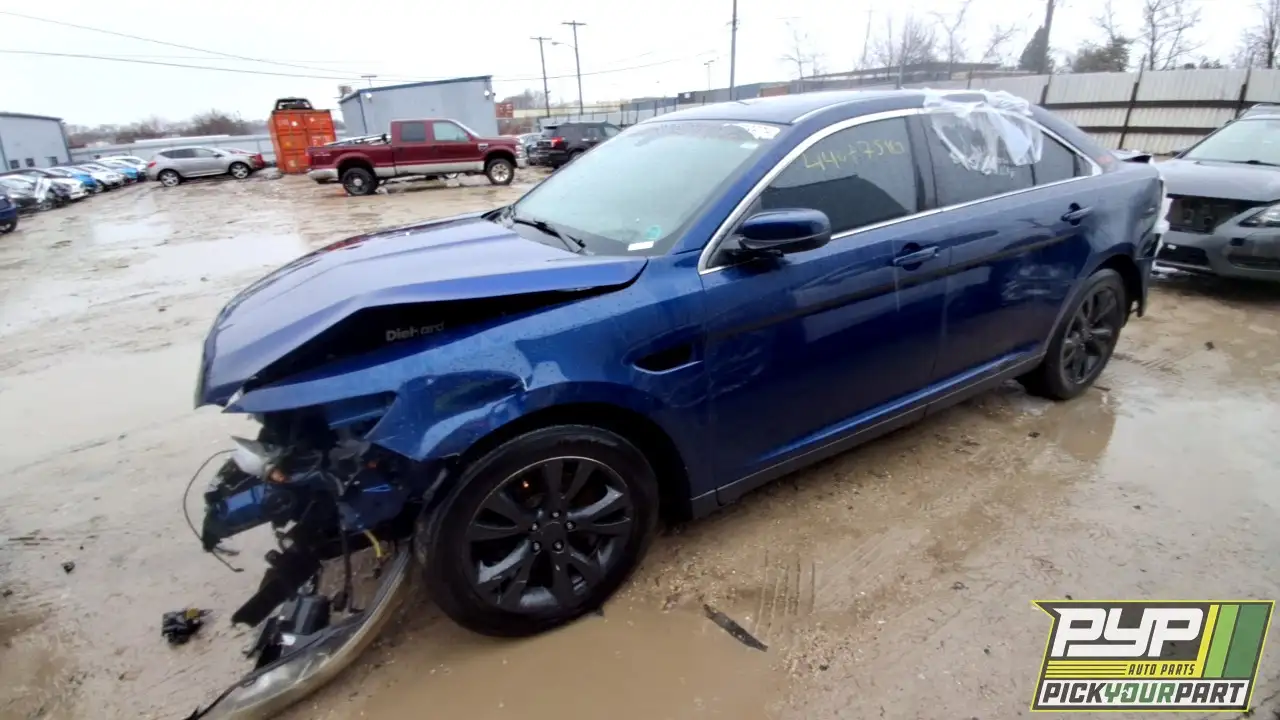 Photo of 2012 Ford Taurus
