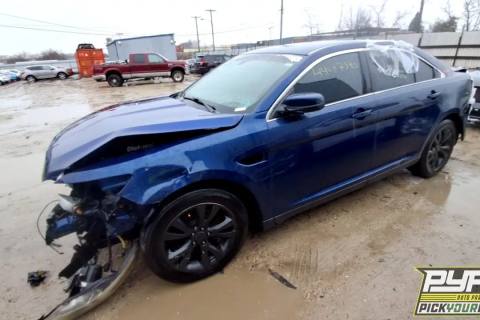 Photo of 2012 Ford Taurus